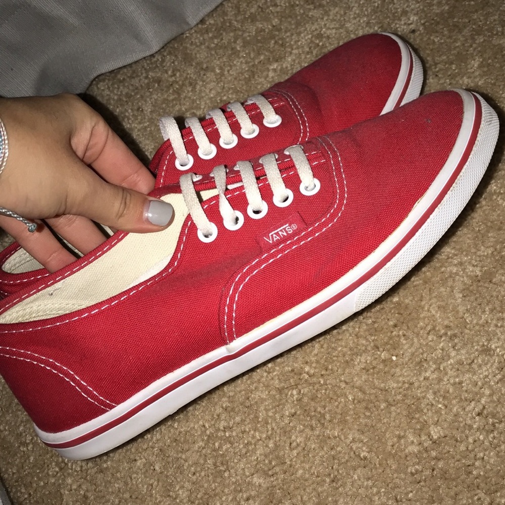 red vans - Picture 3 of 3